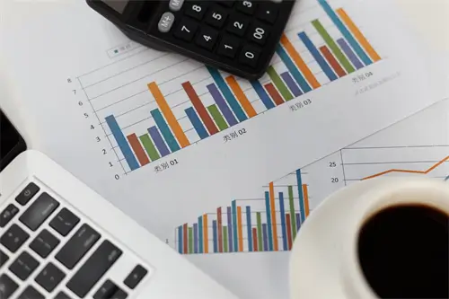 纳米比亚人去到西班牙旅游多少公里