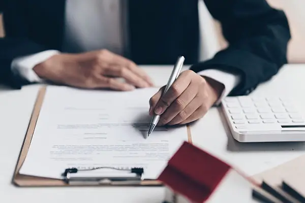 阿富汗那边到西班牙旅游需要准备什么