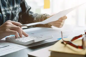 图瓦卢人去到西班牙旅游多少公里