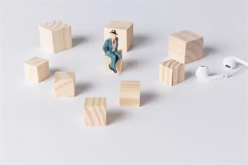 保加利亚人去到西班牙旅游用什么币种