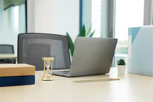 乌克兰那边到西班牙旅游的老外无障碍沟通路线攻略